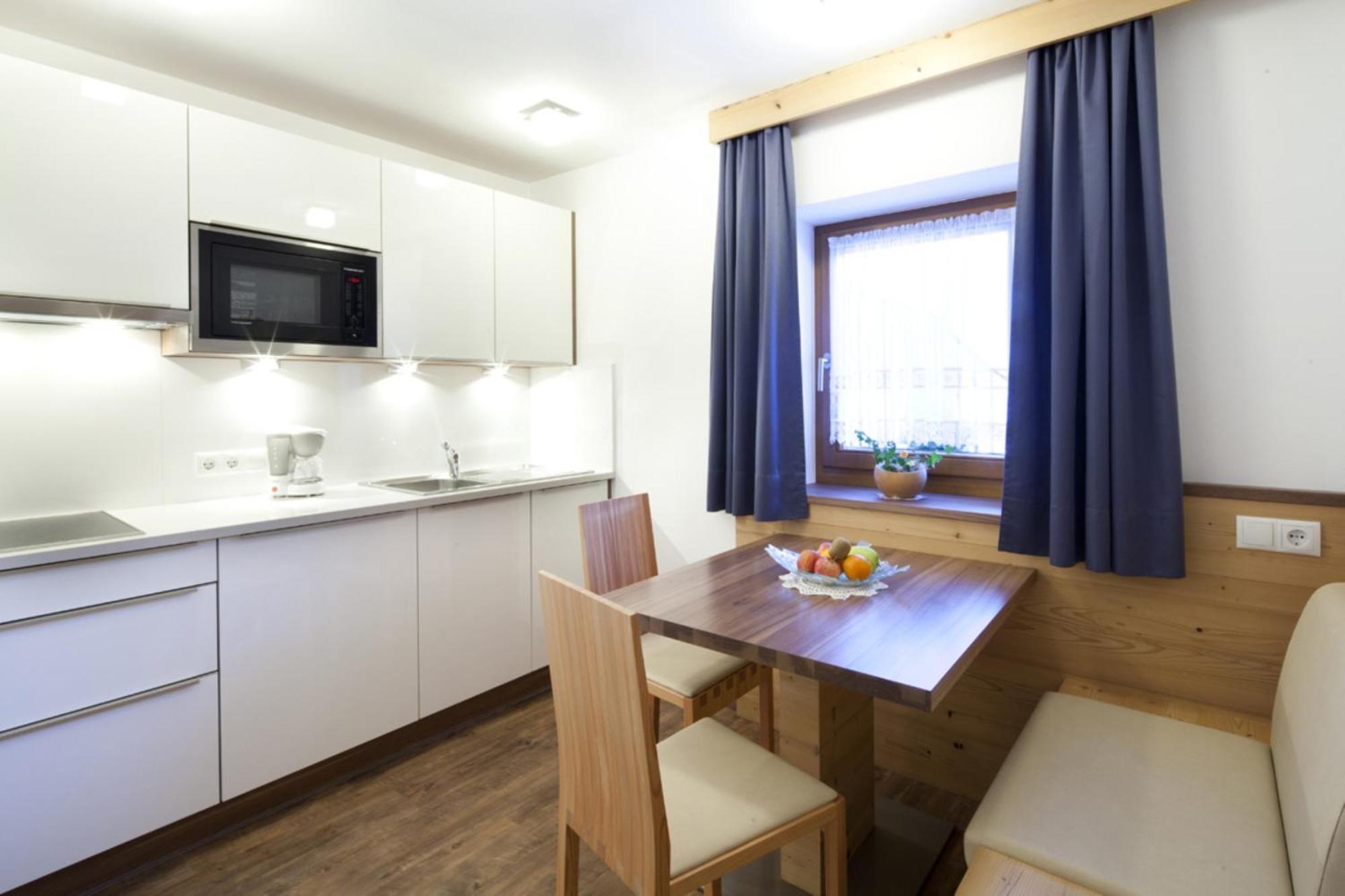 Apartments Mirandula Ortisei Ngoại thất bức ảnh